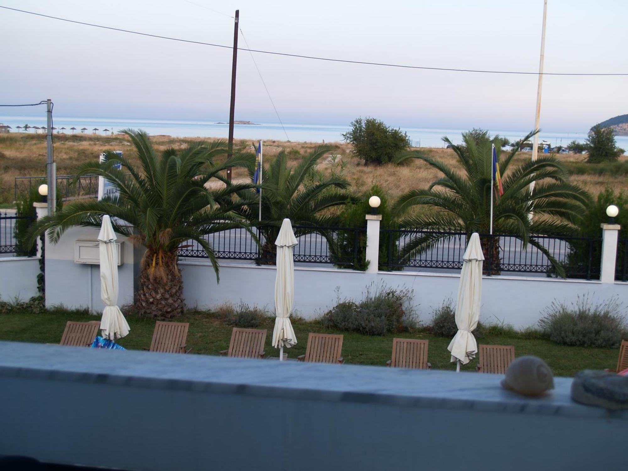 Kavala Beach Hotel Apartments Nea Iraklitsa 外观 照片